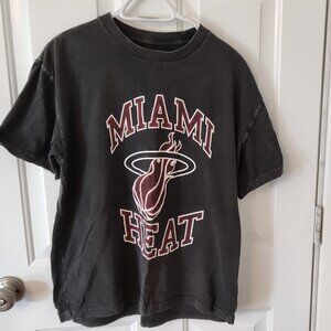 A&F Miami Heat T-shirt